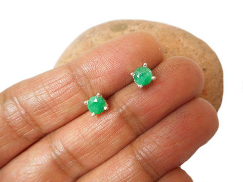 Green Round Emerald Sterling Silver 925 Stud Earrings - 5 mm