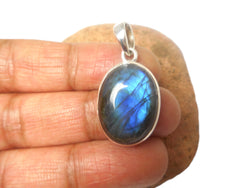 Fiery Oval LABRADORITE Sterling Silver 925 Gemstone Pendant