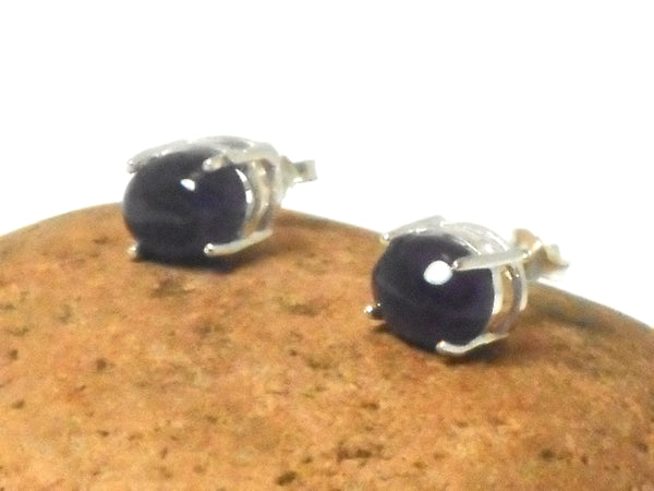 Purple AMETHYST Oval Sterling Silver Stud Earrings 925